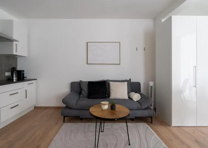 Farawayhomes #12 شقة